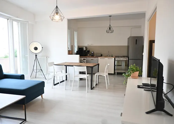 #Thecosyflat06 Nice Promenade